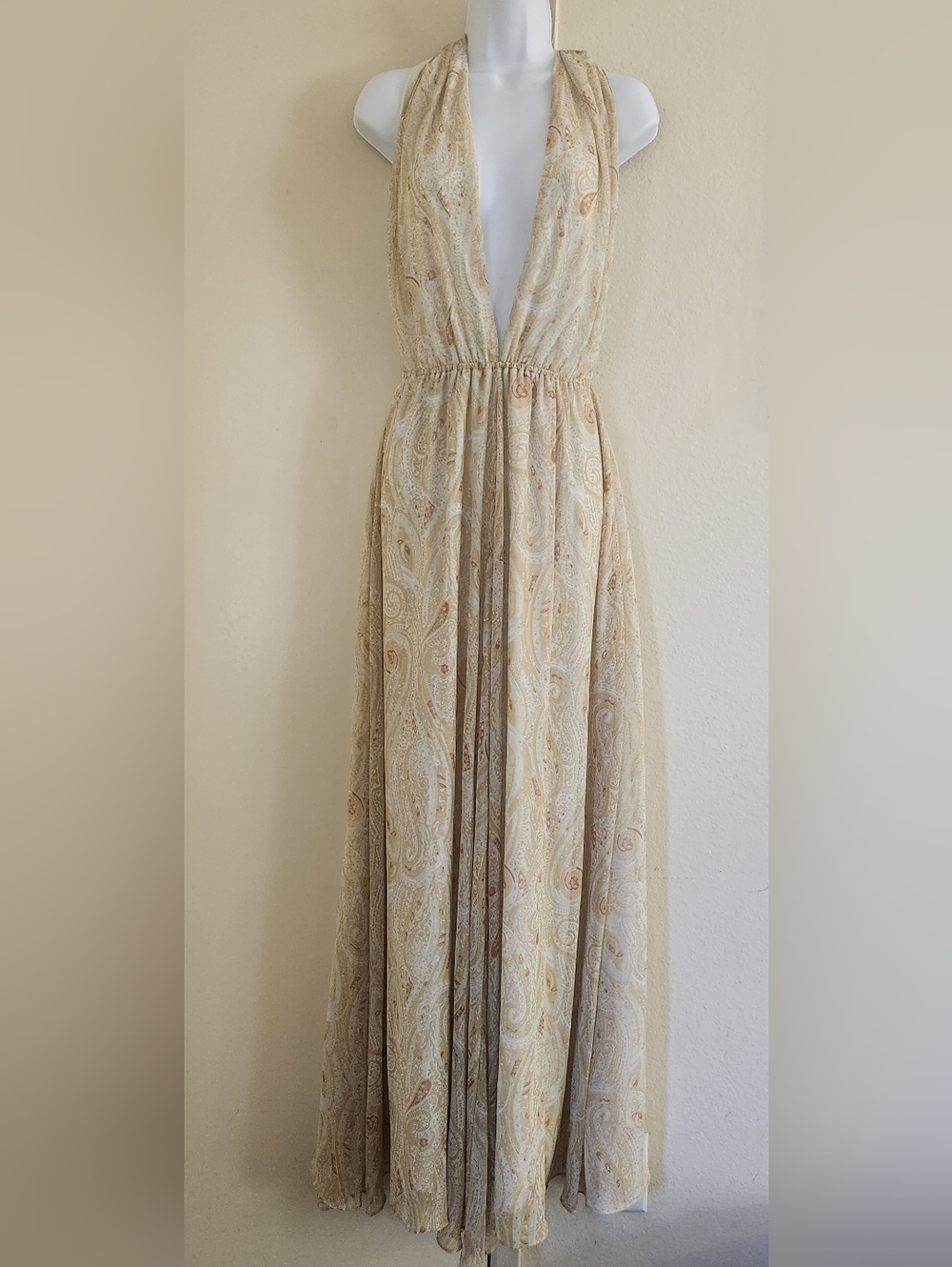 Finding Atlantis Paisley Maxi Dress